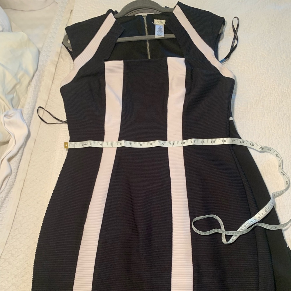 Cache Dress, Sz 12, Slimming, Zip back